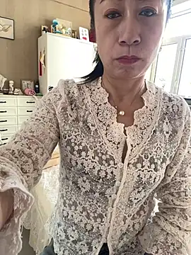 aniani11 online show from 02.20.26