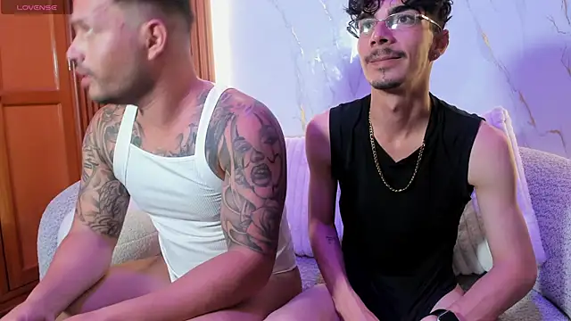 boysonfiree online show from 10.29.25