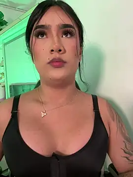 Vale prado online show from 04.17.26