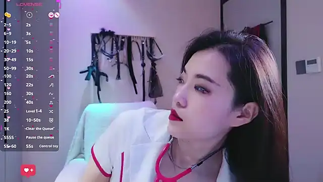 KISS-KISSME online show from 12.20.25