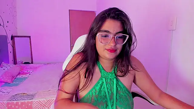 Luna Jonnes1 online show from 04.02.26