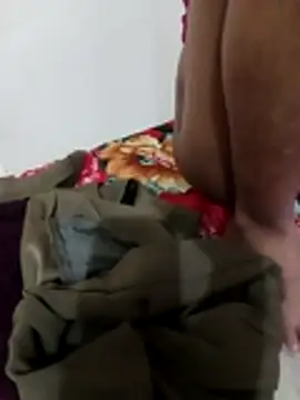 Snapshot of Ranu_singh_12 chatting on 10.29.25 Ranu singh 12 online show from 10.29.25