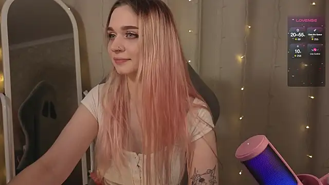 Snapshot of lani1funny chatting on 01.12.26 lani1funny online show from 01.12.26