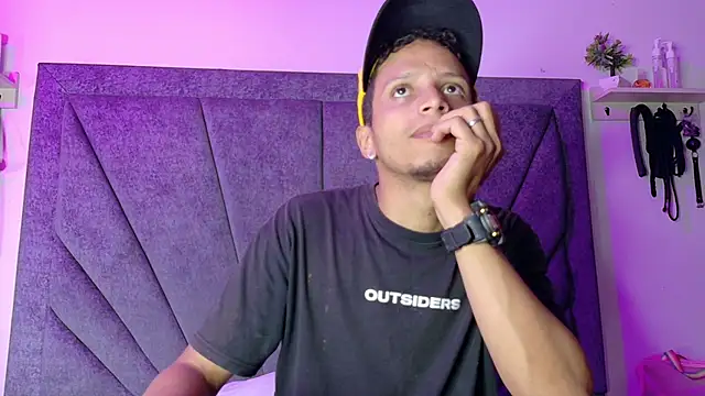 DamianandEva online show from 03.24.26