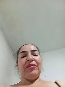 Snapshot of MaryRoze_ chatting on 06.19.26 MaryRoze online show from 06.19.26