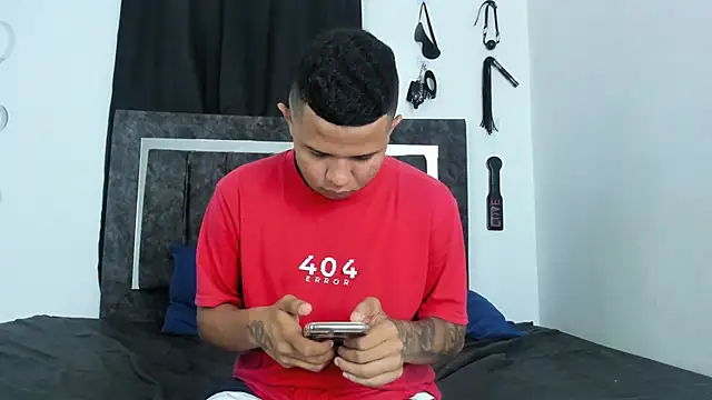 Steven19 LatinBoy online show from 11.08.25