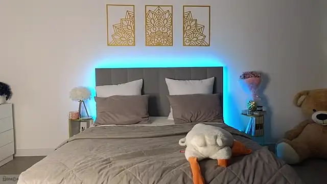 Snapshot of adele_armass chatting on 02.07.26 adele armass online show from 02.07.26