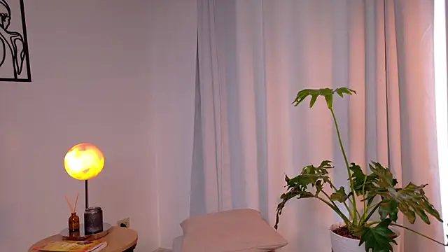 SeleneNova online show from 07.16.26
