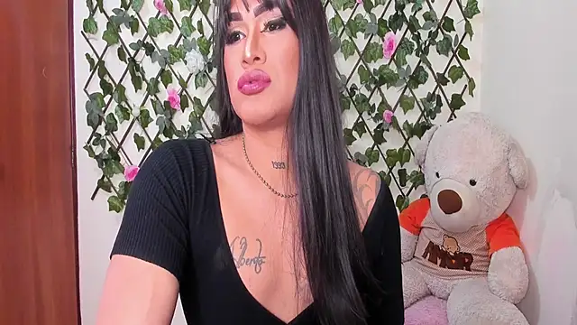 melani ferraraa  online show from 11.11.25