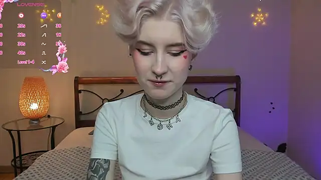 Angel Julles online show from 11.29.25