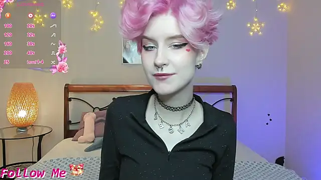 Angel Julles online show from 11.30.25