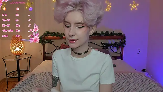 Angel Julles online show from 12.14.25