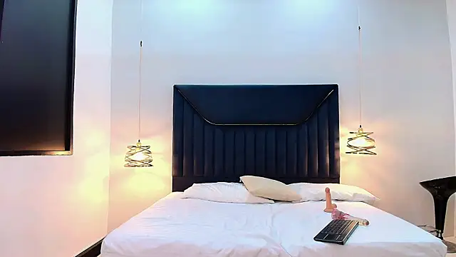 CamilaVoit online show from 01.05.26