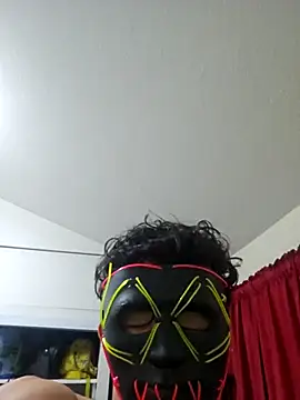 Snapshot of R_D_G_S chatting on 11.06.25 R D G S online show from 11.06.25