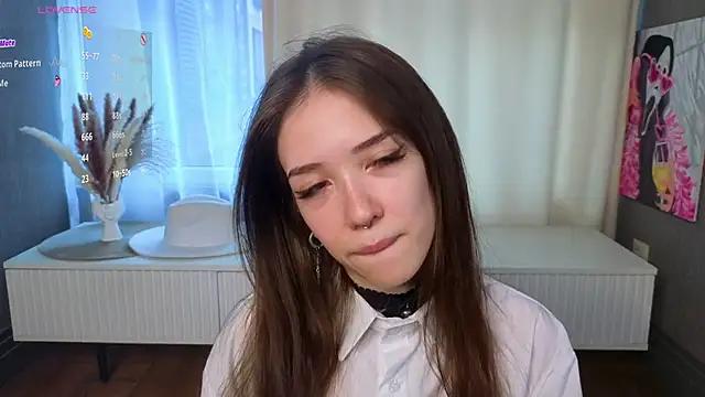 tinyanie online show from 06.03.26