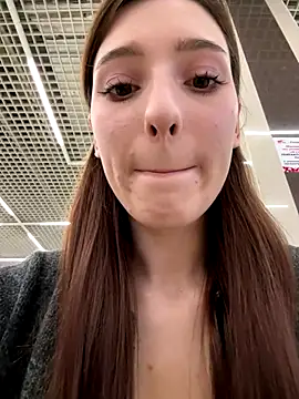 LilluKatten online show from 01.08.26