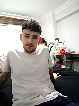 yasinesra757  online show from 02.18.26