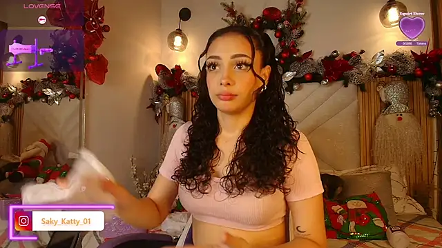 Kat Saky online show from 11.18.25