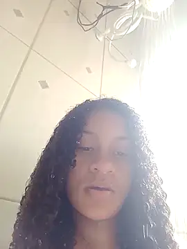 lolo sfdinhaa online show from 10.31.25