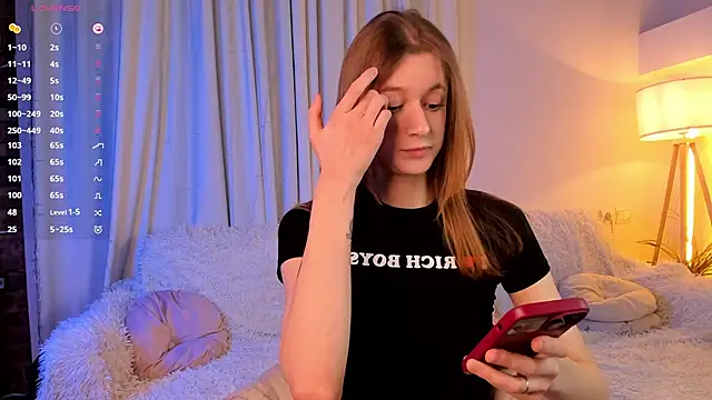 SweetVee online show from 04.02.26