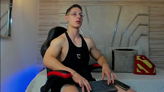 MAXTHOMSON online show from 11.28.25