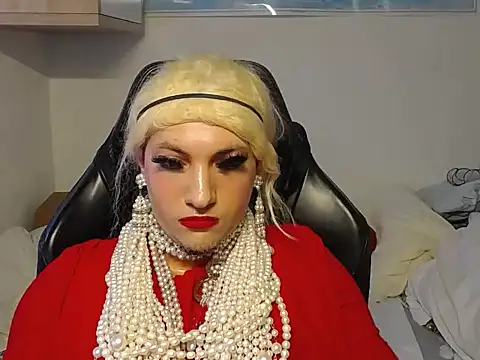 VanesaCrossic online show from 12.23.25