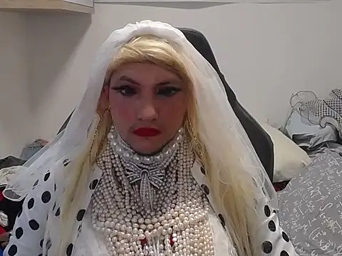 VanesaCrossic online show from 05.15.26