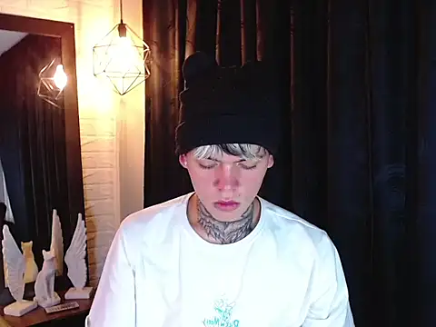 frankboyx online show from 11.12.25