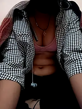 Snapshot of vijaylaxmi69 chatting on 01.17.26 vijaylaxmi69 online show from 01.17.26