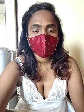 Queen-dhivya online show from 03.02.26