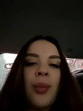 Snapshot of KristiRich chatting on 11.05.25 KristiRich online show from 11.05.25