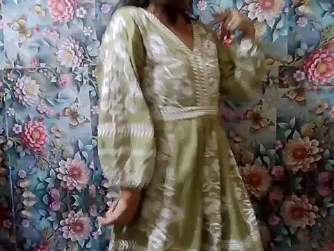 maira 33 online show from 11.07.25