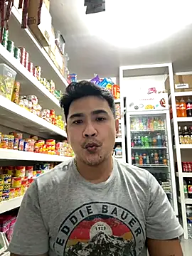 UncleLoverBoy1987 online show from 11.04.25