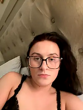 EmLovesxx online show from 11.08.25