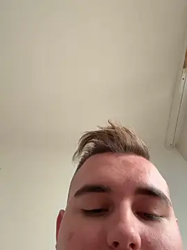 Tymek639 online show from 10.31.25