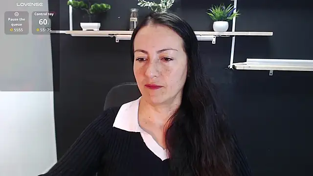 Lauryn Jones online show from 05.14.26