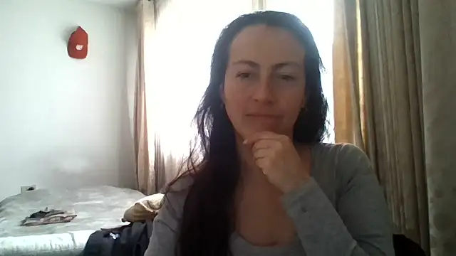 Lauryn Jones online show from 07.21.26
