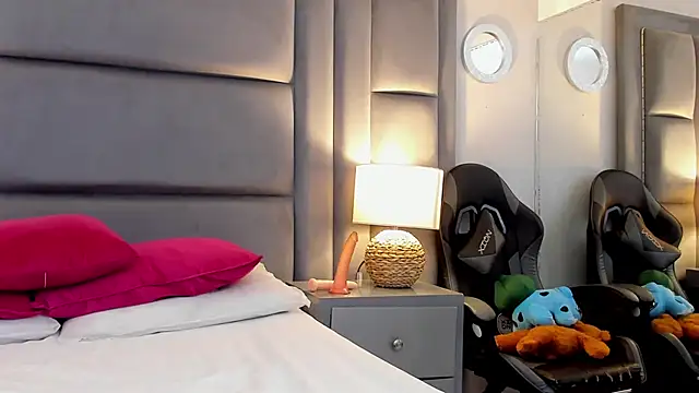 BriannaRivera online show from 12.01.25