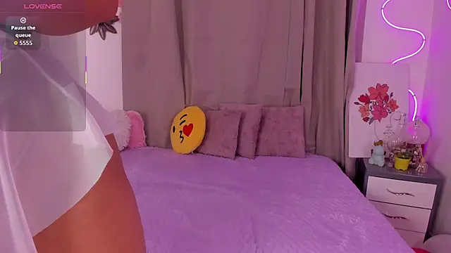 alanaa gomezz online show from 02.18.26