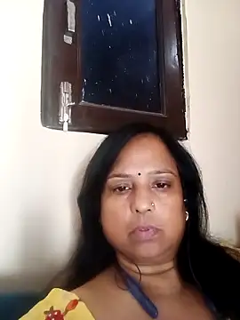 Snapshot of Nes-1 chatting on 11.01.25 Nes-1 online show from 11.01.25