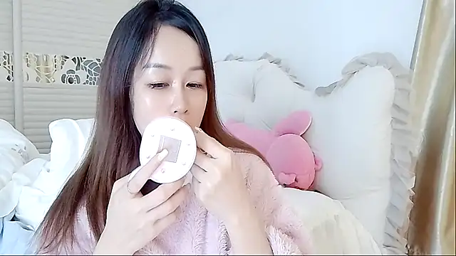 lookbyby online show from 12.16.25