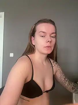 LisaFreierxx online show from 02.24.26