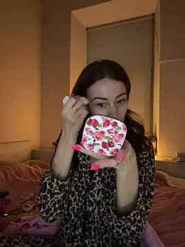 Snapshot of Sindy_Energy chatting on 01.31.26 Sindy Energy online show from 01.31.26