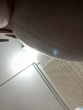 Snapshot of Mei_Mei69 chatting on 11.04.25 Mei Mei69 online show from 11.04.25