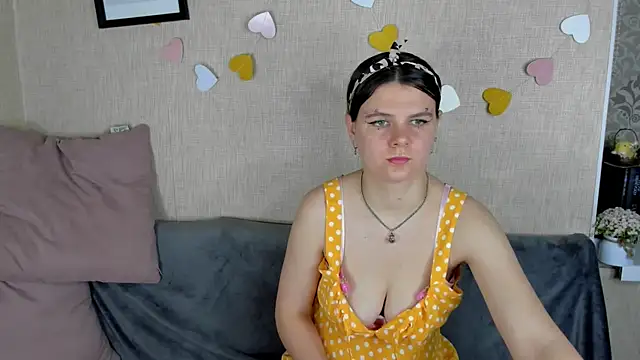 Snapshot of Zorianaa chatting on 05.07.26 Zorianaa online show from 05.07.26