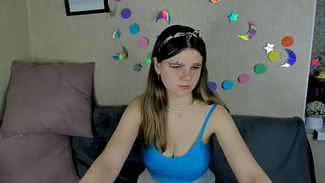 Snapshot of Zorianaa chatting on 05.19.26 Zorianaa online show from 05.19.26