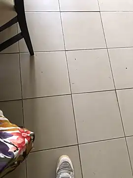 Snapshot of Maqbur chatting on 11.01.25 Maqbur online show from 11.01.25