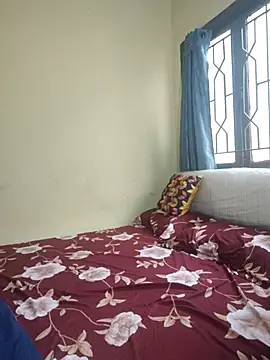 Snapshot of mouni499 chatting on 11.04.25 mouni499 online show from 11.04.25