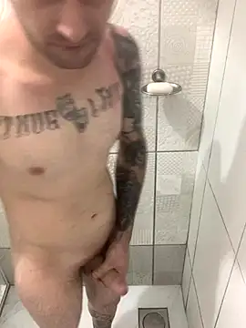 Manfredini607452 online show from 11.25.25