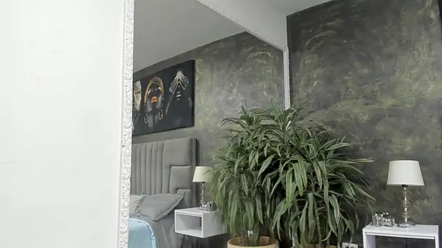 kendra london online show from 12.21.25